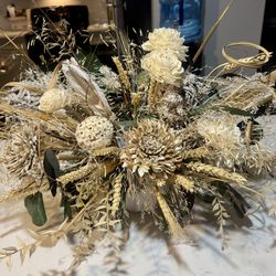 Dried Floral Arrangement