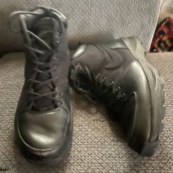 Nike Boots Size 10