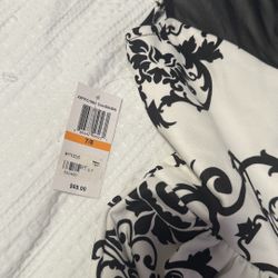 Black and White Dress 7/8