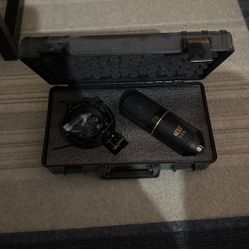 MXL 770