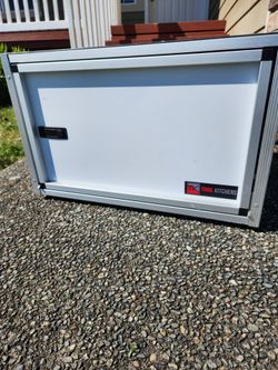 Trail Kitchen "chuck box" Overland kitchen