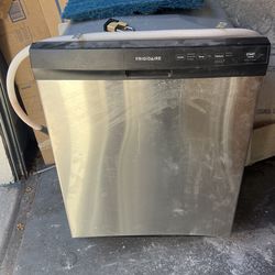 Frigidaire Dishwasher