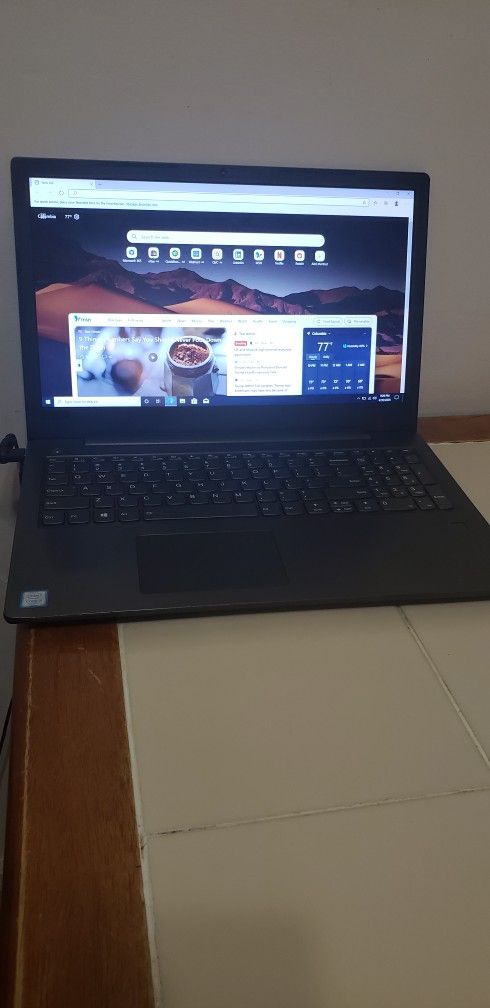 Lenovo V330-15LKB INTEL I5 2.71 GHZ 500 HD 8GIG RAM WEBCAM DVD PLAYER