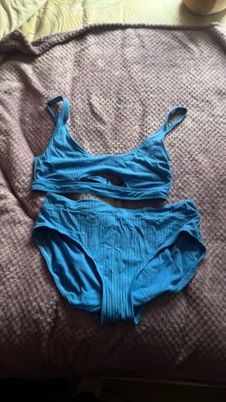 Light Blue Bikini, XL Bottoms, L Bikini Top