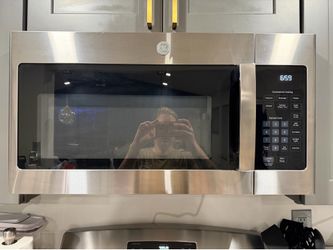 GE 1.6 cu ft over the range microwave
