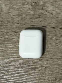 Apple AirPods first gen with charging case