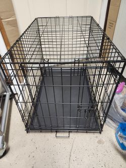 Dog cage or crate medium sized