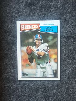 1987 Topps Football - John Elway  - Card no 31 - Mint Condition - Stanford  / NFL & Denver Broncos& Legend