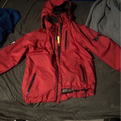 Red Helly Hensan