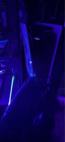 PS5 Digital + controller
