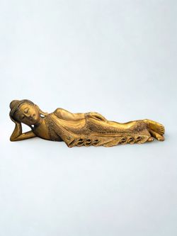 1930s-1940s Hand-Carved Giltwood Burmese Reclining Buddha