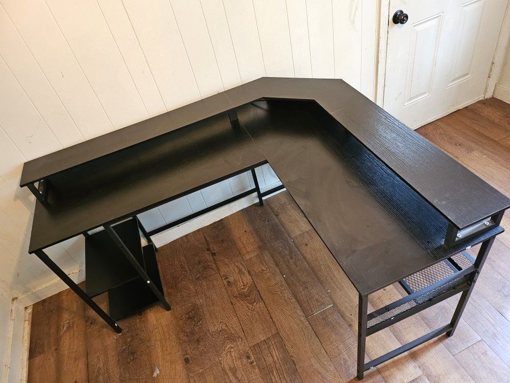 Gaming Desk 