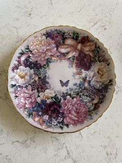 Circle Of Love By Lena Liu