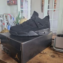 Jordan 4 Black Cat