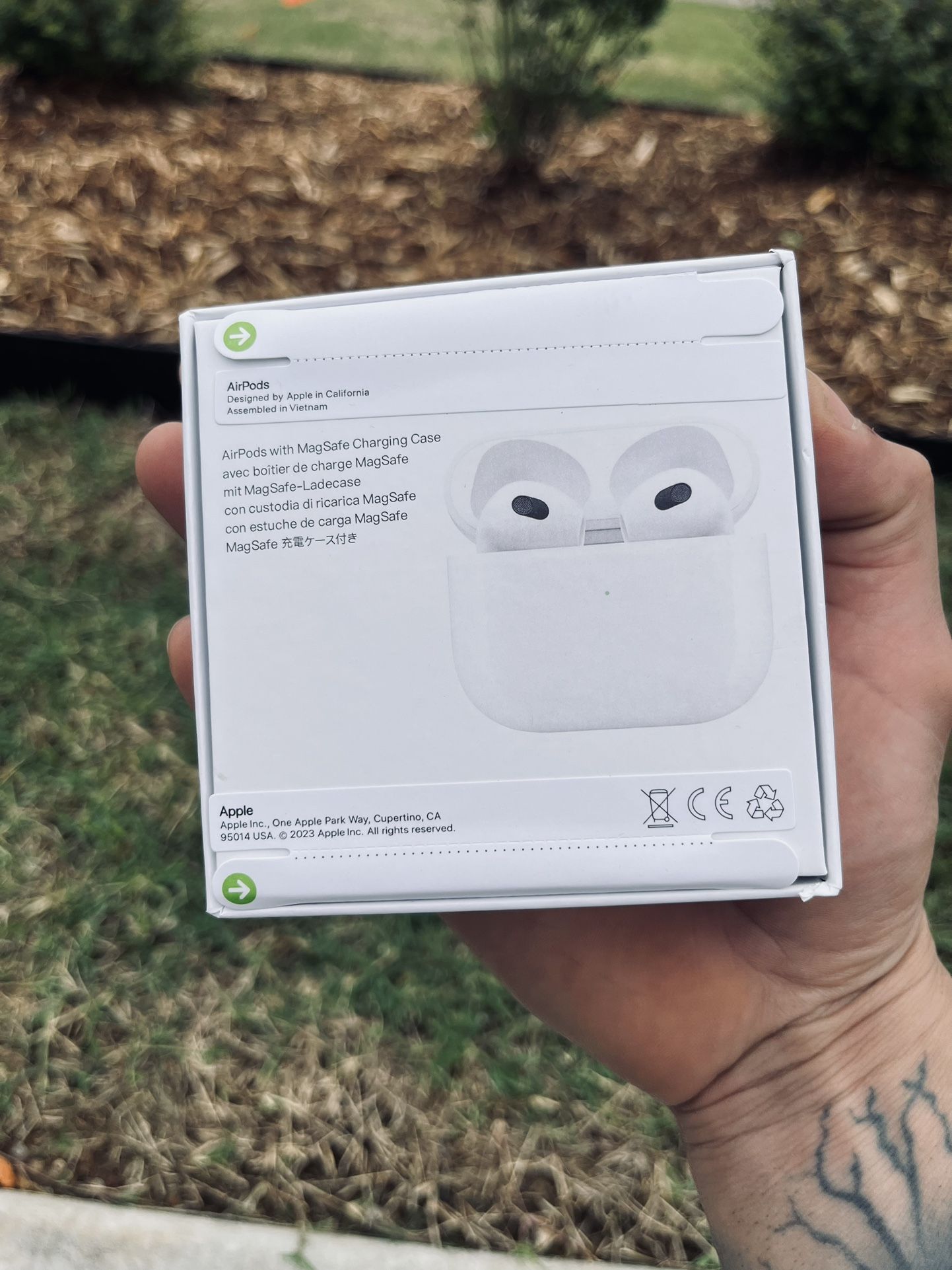 AirPods