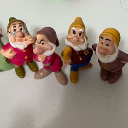 Vintage 7 Dwarf Figurines