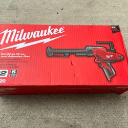 Milwaukee Adhesive Gun 12v 