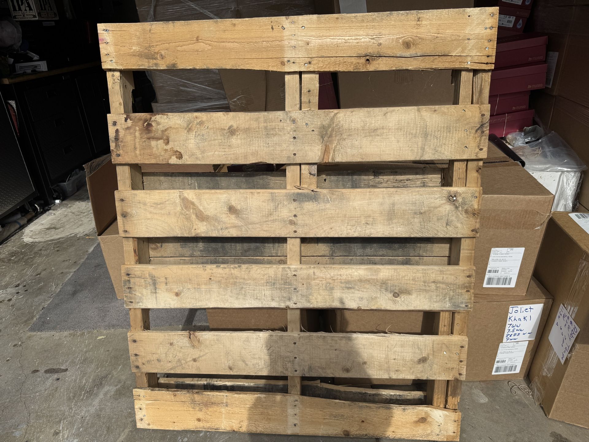4 Free Pallets