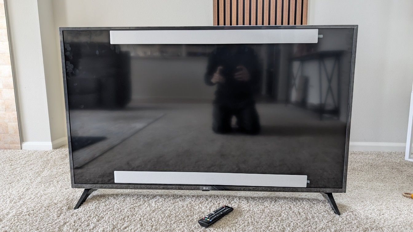 LG UN 50 inch 4K Smart UHD TV