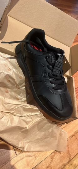Work shoes