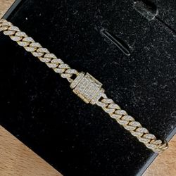 18K Cuban Link Bracelet