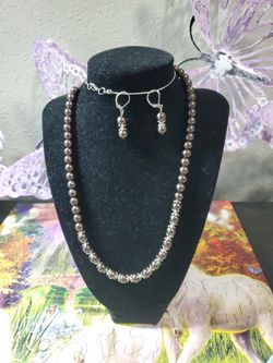 Chocolate Glass necklace with earrings
