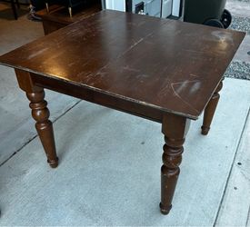 39” Solid Wood Dining Table