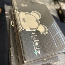 Vinylmation Series 7th Case