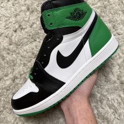 Jordan 1 Lucky Green Brand New Size 9M 