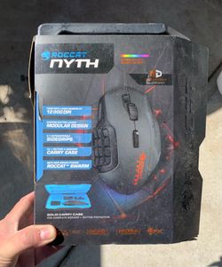 Roccat Nyth Modular MMO Gaming Mouse