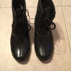 Womens Mucker Rubber Boots Black With Sparkles Size 6 NEW.
