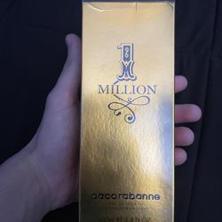 Paco Rabanne 1 Million for Men 3.4 fl. oz Eau de Parfum Spray.
