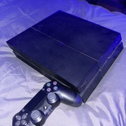 Ps4 With Controller