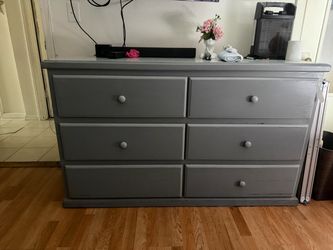 Solid wood 6 drawer dresser