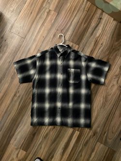 Men's Black Plaid Short Sleeve Button-Up Shirt