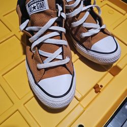 Boys Converse 