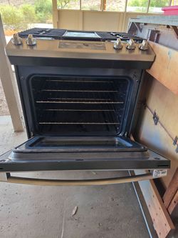 GE stove