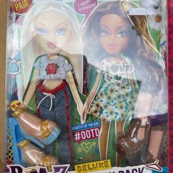 New Bratz Fashion Pack 2 Outfits With Shoes Rose Top Doll Not Included