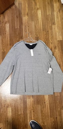 Calvin Klein Sweater 