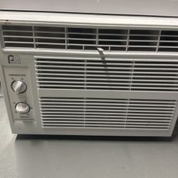 Window Air Conditioner