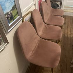 4 Pink Chairs