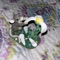 Charming Tails Mouse, Picking Flower Petal, Figuringw