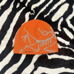 Arcteryx Beanie Orange 
