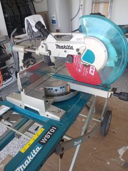 Makita Sliding Mitre saw