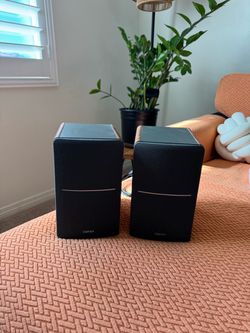Edifier R1280T 2-Way Active Bookshelf Speakers (Wood, Pair)