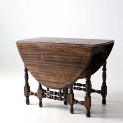 Antique Gateleg Drop Leaf Table