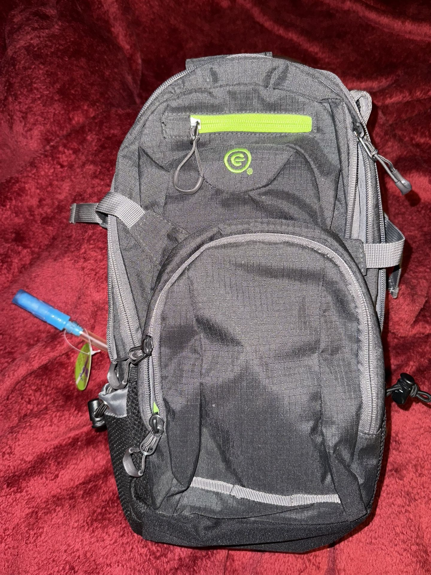 EcoGear Water Dog 2L Hydration Backpack - Asphalt