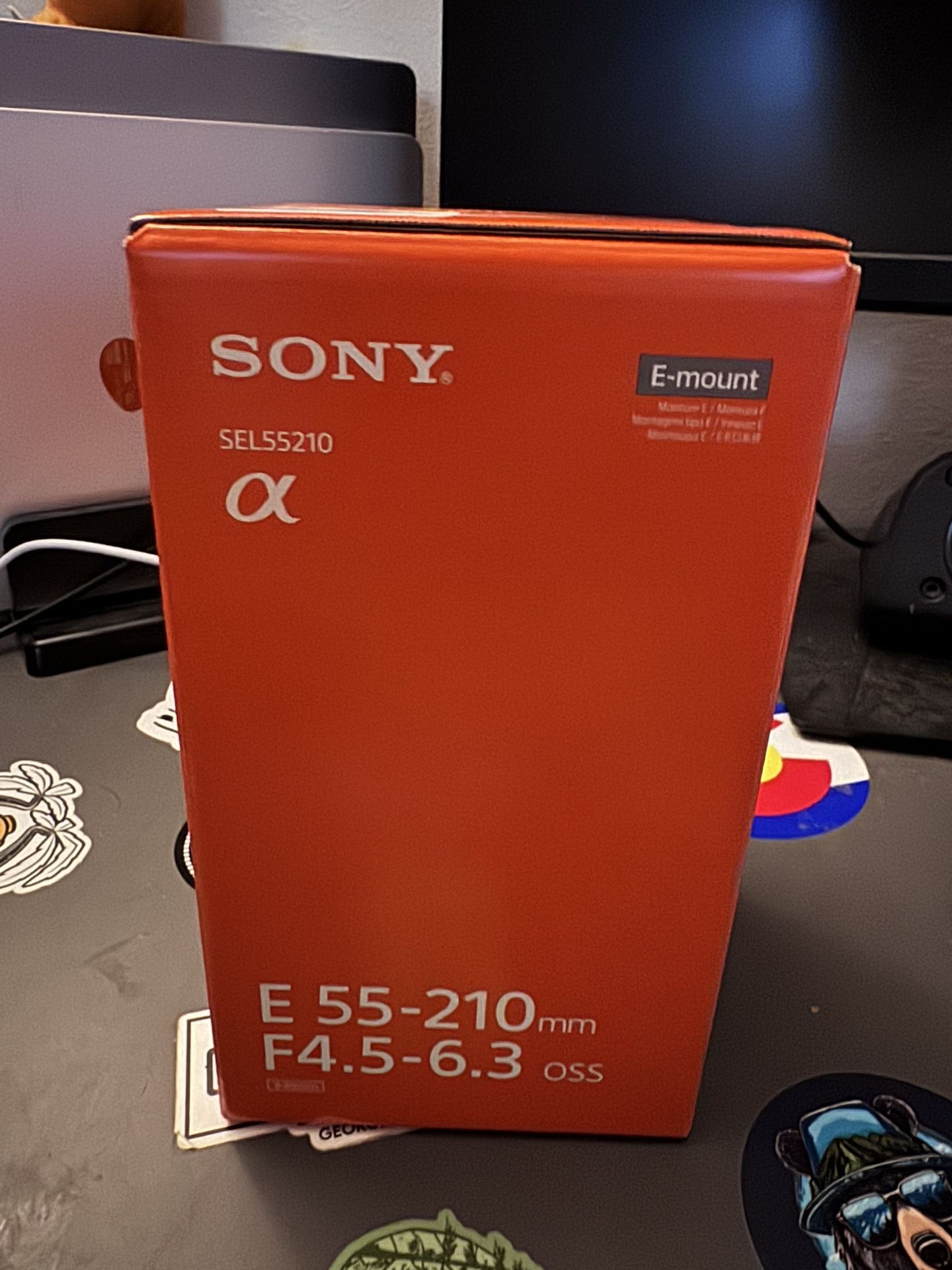 Sony 55-210mm f/4.5-6.3 E OSS Telephoto Zoom Lens