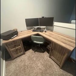 L Shaped Desk