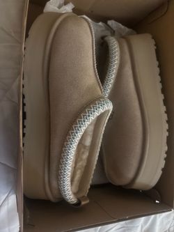 UGG Tazz Platform Slippers